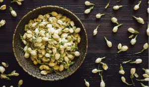 INGREDIENTS - Jasmine Flower buds Jasmine Flower buds